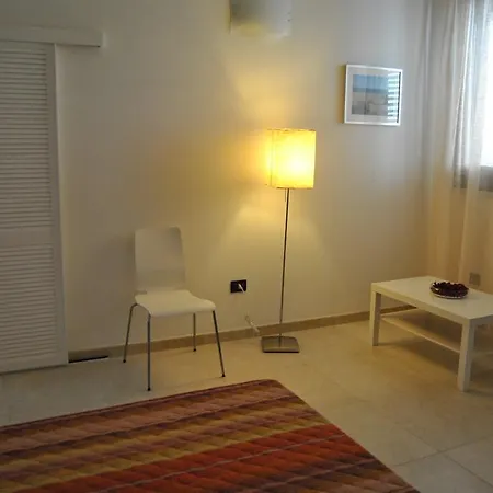 Mari Lu' Отель типа 