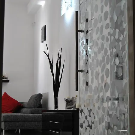 住宿加早餐酒店 Mari Lu' 3*